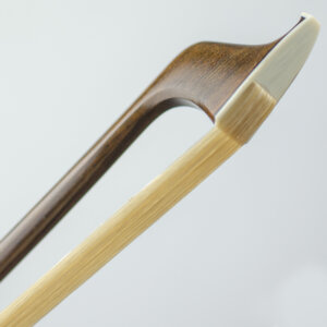 Arco Violoncelo Atelier Casara 2023 Ipê n232 82,2 g