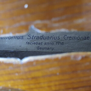 Violino G A Pfretzschner Stradivari 1716