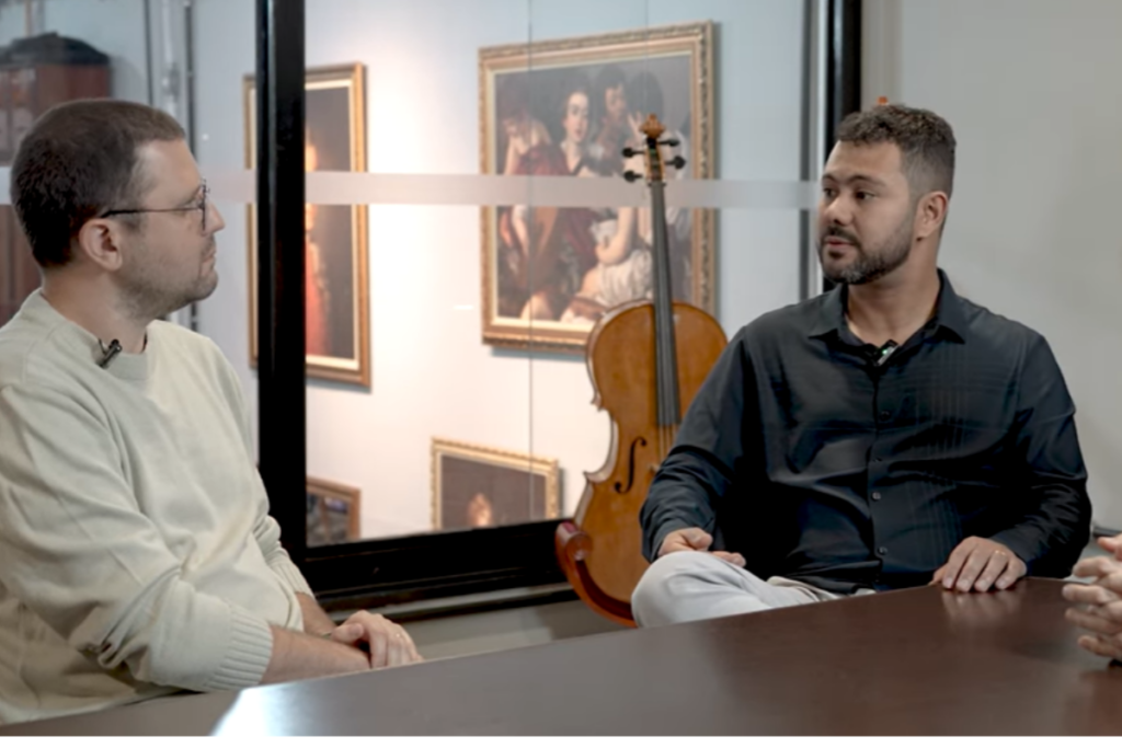 Vinícius Fachinetti, luthier de violinos, violas e violoncelos