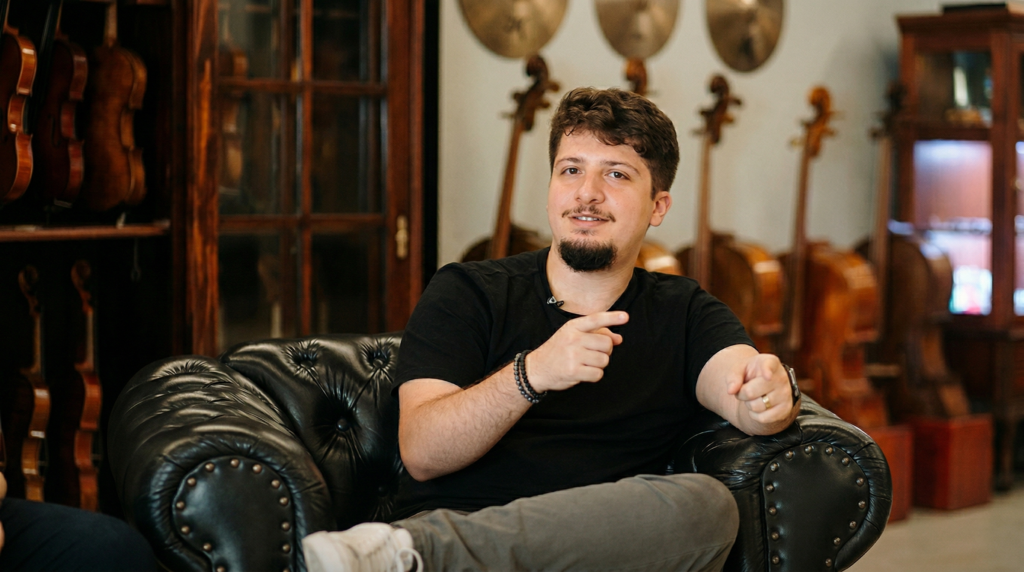 Violinista Vinicius Mendes conta sua trajetória como músico